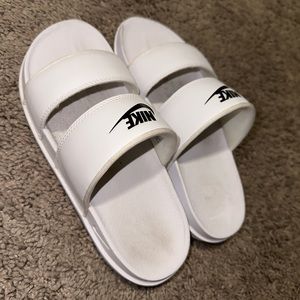 Nike off court Sandals